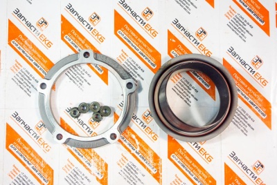 4024883 Сальник коленвала передний Cummins QSL9, L, 6CT ﻿Взаимозаменяемые номера: 3908141